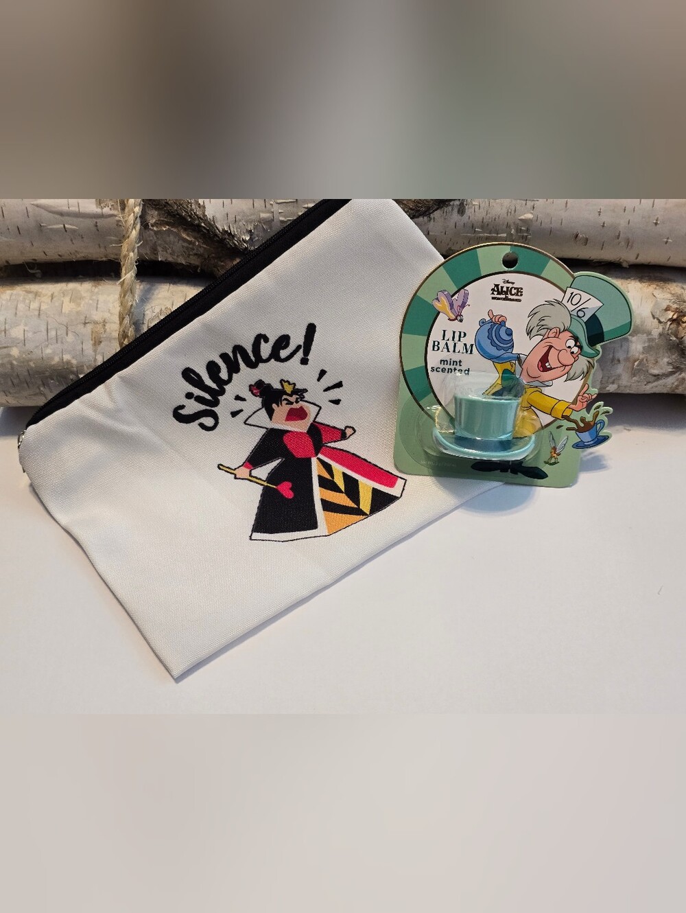 👑 ❤️ Brand New Queen of Hearts Double Sided Polyester Makeup Bag & Disney Balm